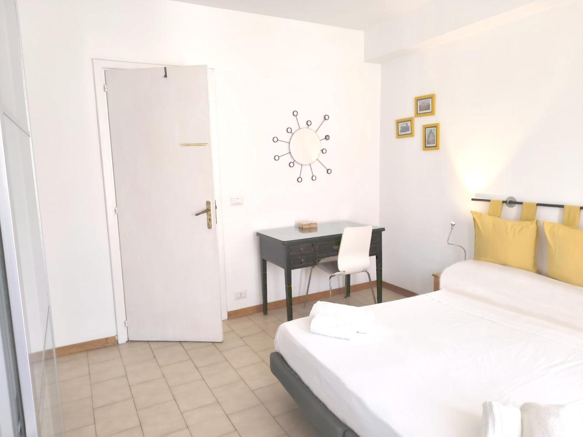 Pozzo Lazzaro Apartments Santa Teresa Di Riva Exterior foto
