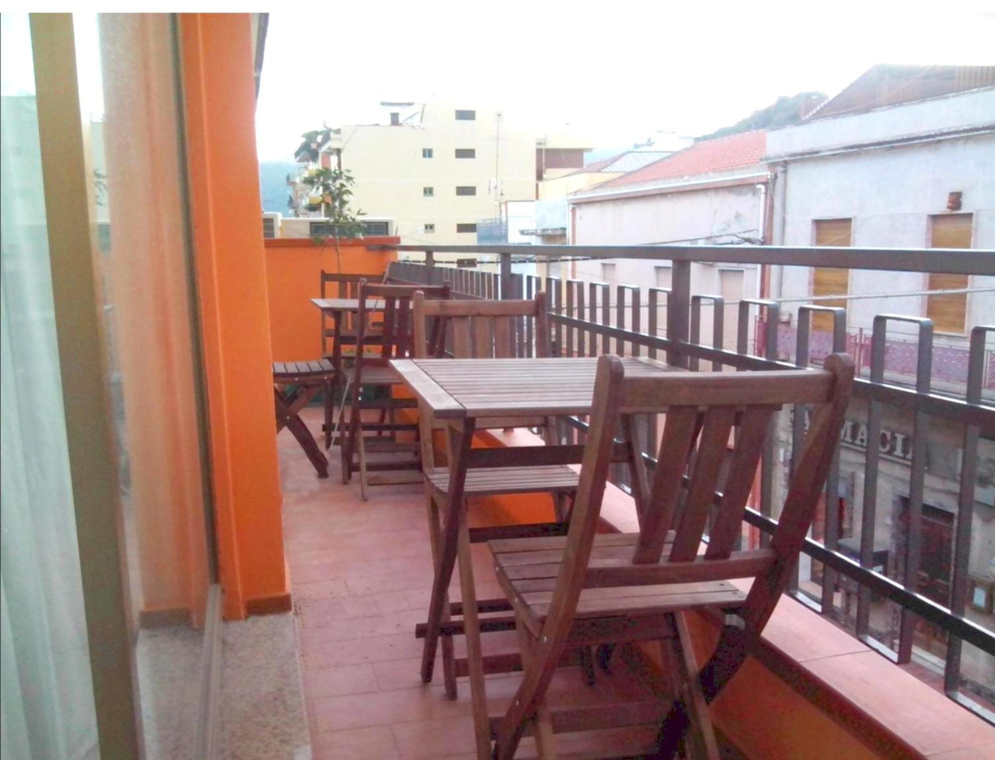 Pozzo Lazzaro Apartments Santa Teresa Di Riva Quarto foto