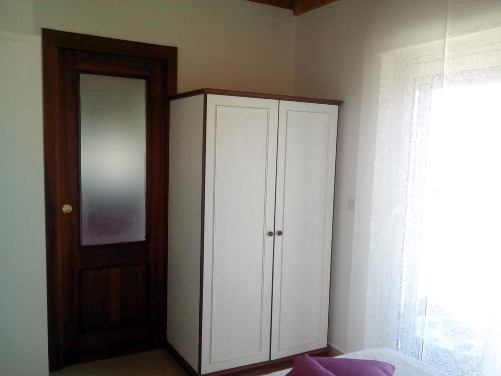 Pozzo Lazzaro Apartments Santa Teresa Di Riva Quarto foto